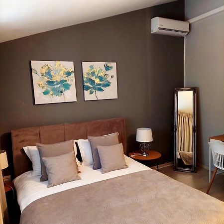 Apartaments Victoria Poreč Eksteriør bilde