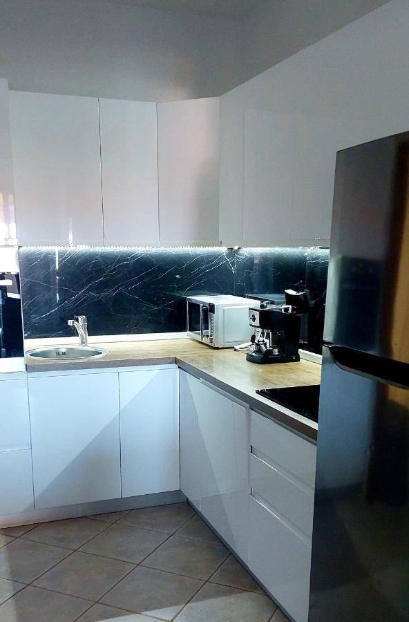 Apartaments Victoria Poreč Eksteriør bilde
