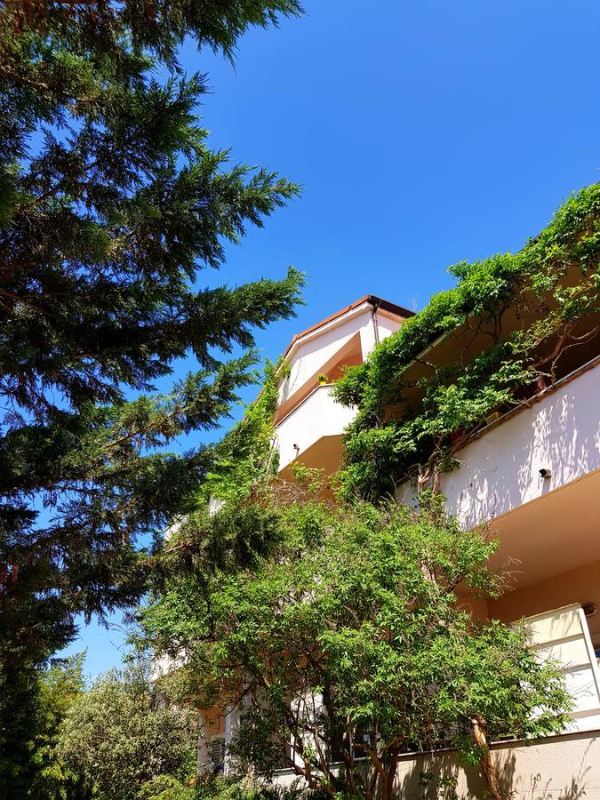 Apartaments Victoria Poreč Eksteriør bilde
